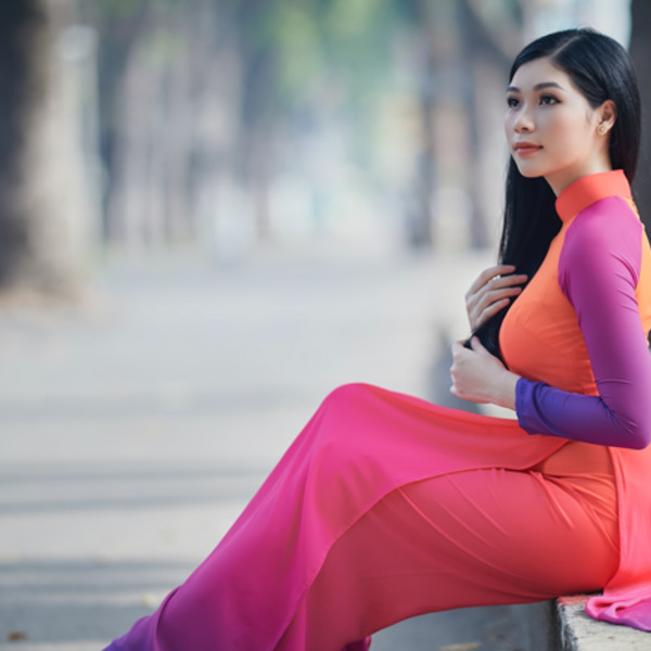 thumbnail of How to style a chiffon dress of different colors